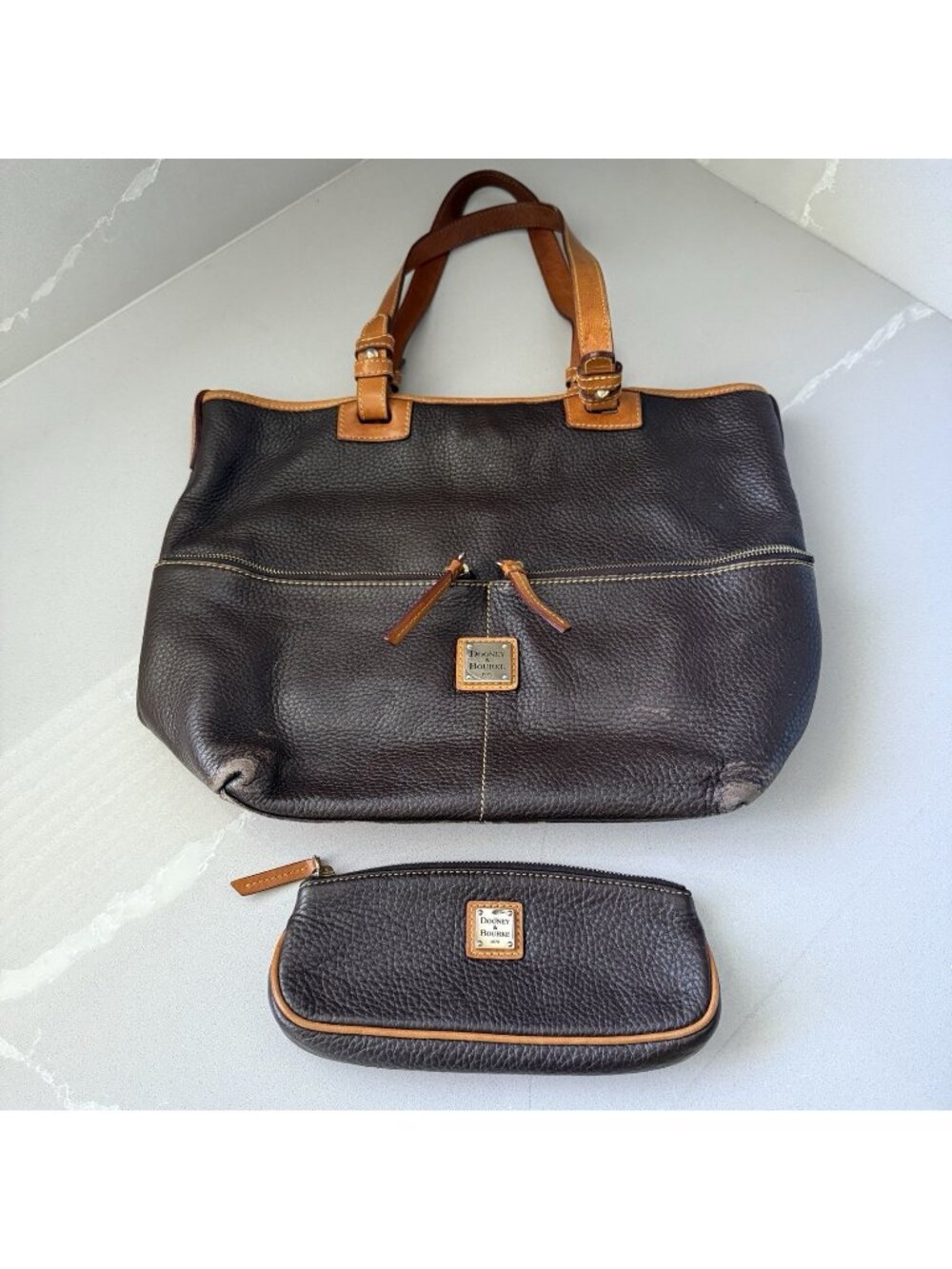 Dooney & Bourke Pebble Grain Convertible Shopper Tote Bag Wallet Keychain Brown